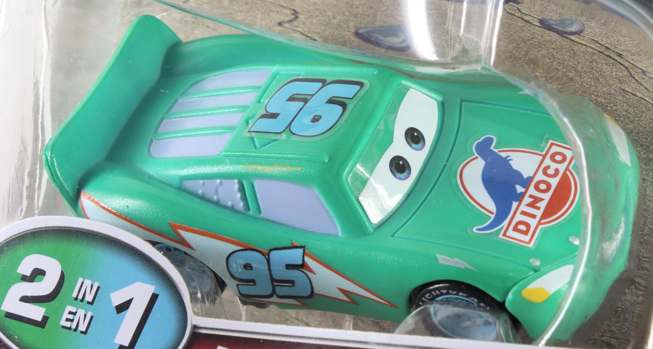 ゴルディーさん専用　Disney Cars  Day サリーマックィーン Amazon.com: Disney Cars 2026 Color Changers Dinoco Lightning